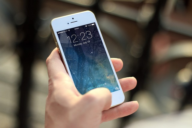 Profesjonalny serwis smartfonów iPhone - błyskawiczna i kompetentna naprawa uszkodzonych smartfonów!